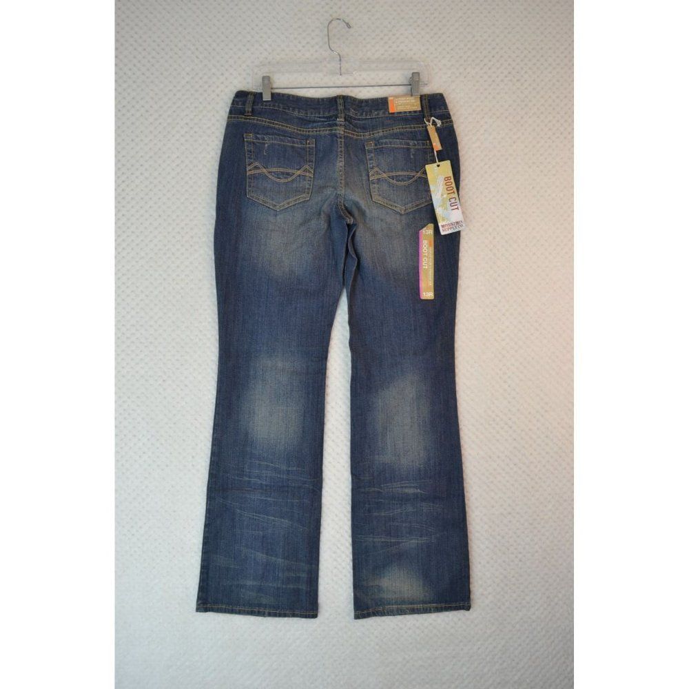 Mossimo Juniors 13 Medium Wash Lowest Waist Straight Hip Stretch Bootcut Jeans